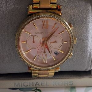 MK watch